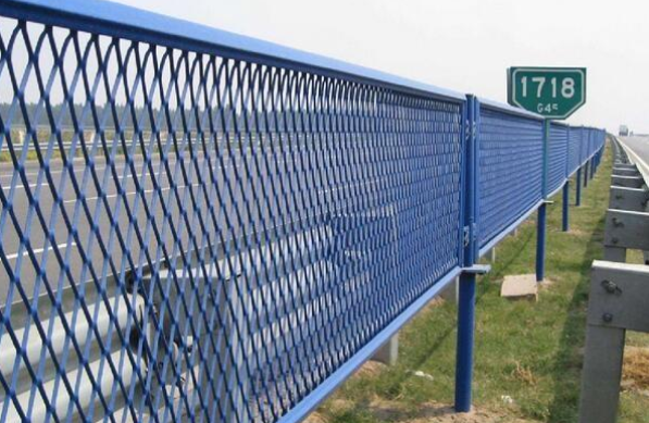 烧烤炉烘烤架燃气灶护栏环保耐高温粉末涂料成为涂料界的趋势