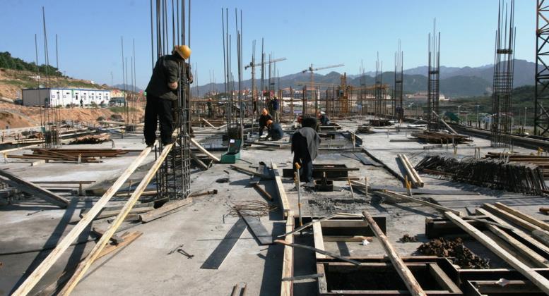 利好消息！挖掘机、水泥销量创新高 基建投资韧性开始显现